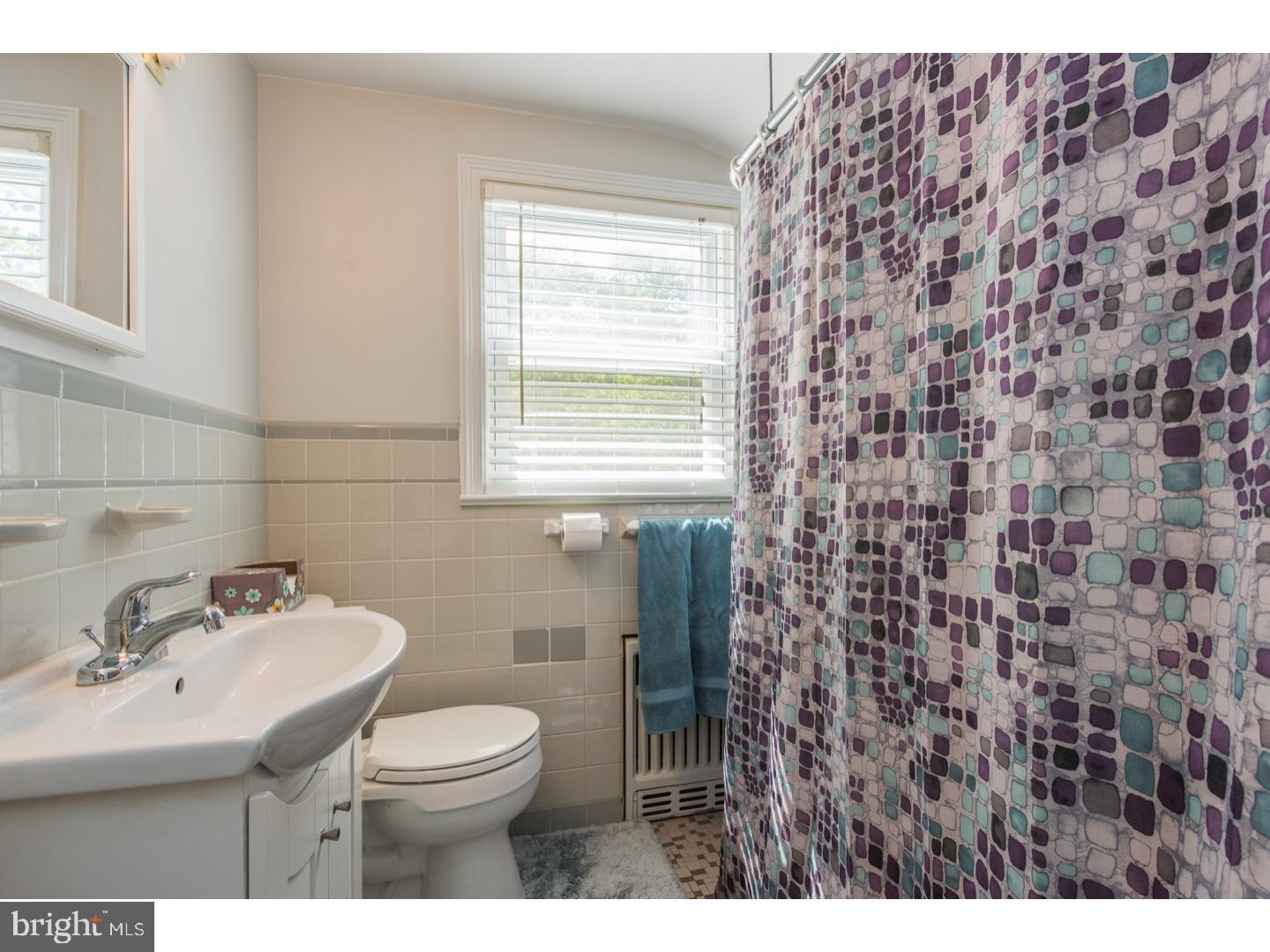 75 Warden Road Doylestown, PA 18901 - Photo 15 of 25 Bathroom