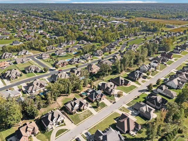 $1,250,000 | 152 Copperstone Drive, Clarksville, TN 37043