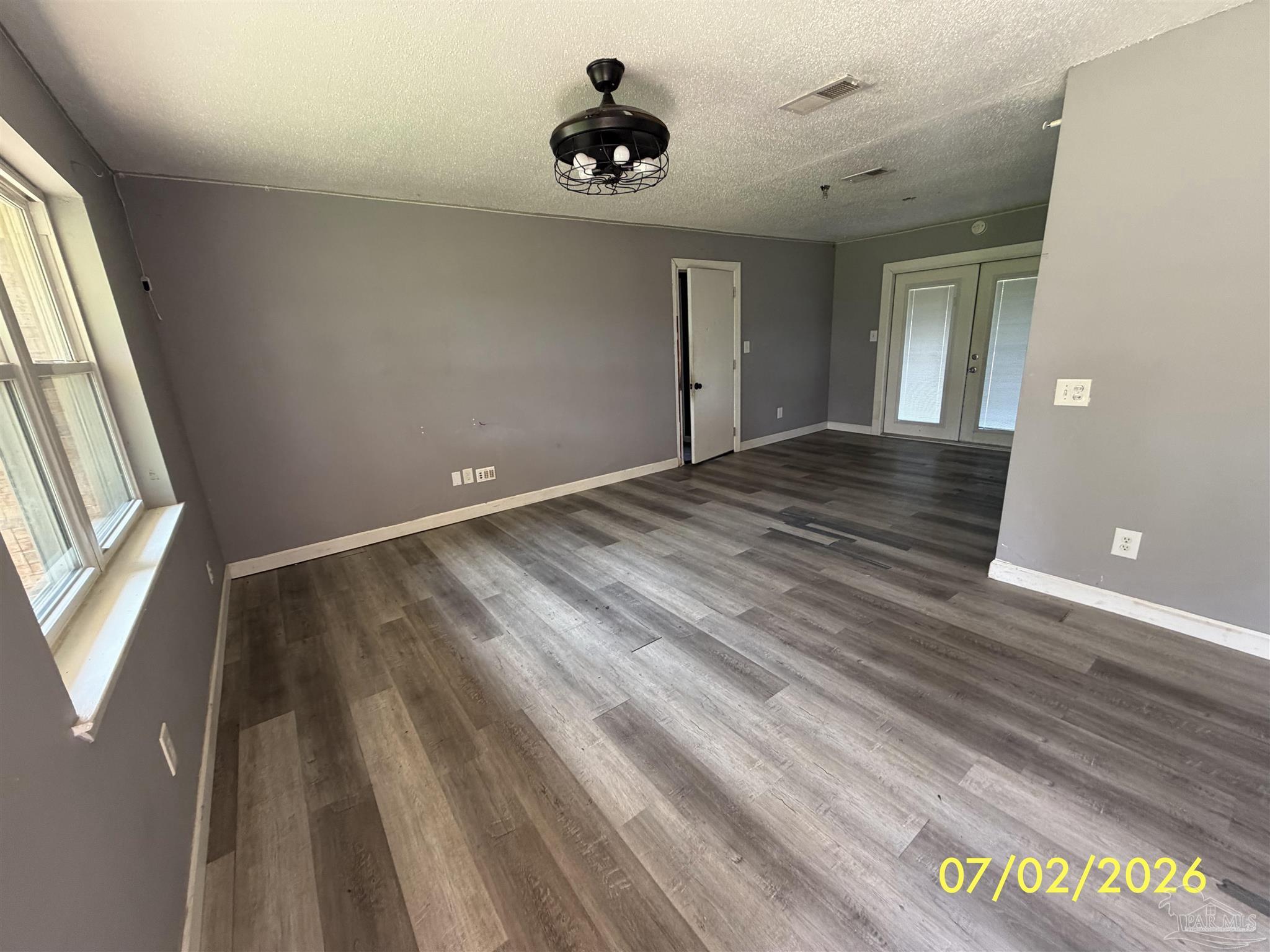 2272 Argle Road Cantonment, FL 32533 - Photo 5 of 26