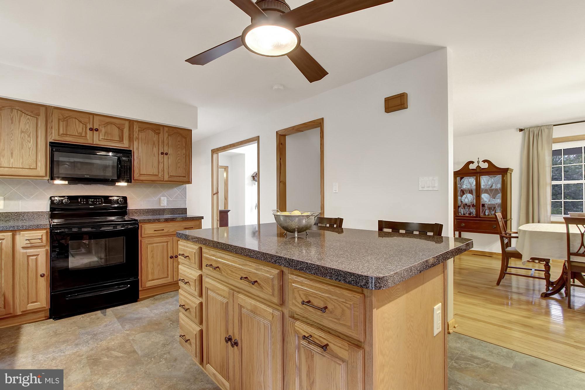 245 Uniontown Road Westminster, MD 21157 - Photo 7 of 30 Kitchen