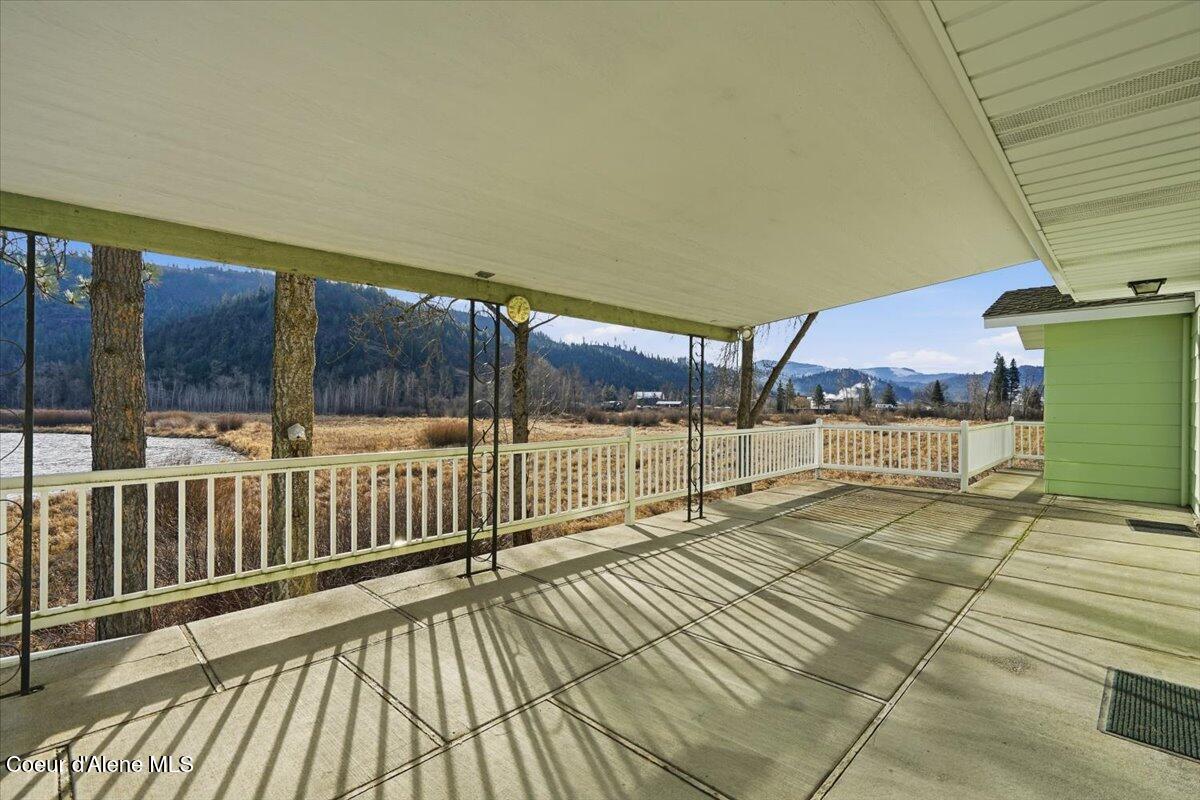 2035 St Joe River Road St. Maries, ID 83861 - Photo 39 of 48 38-2035 St Joe River Rd_RedHogMedia