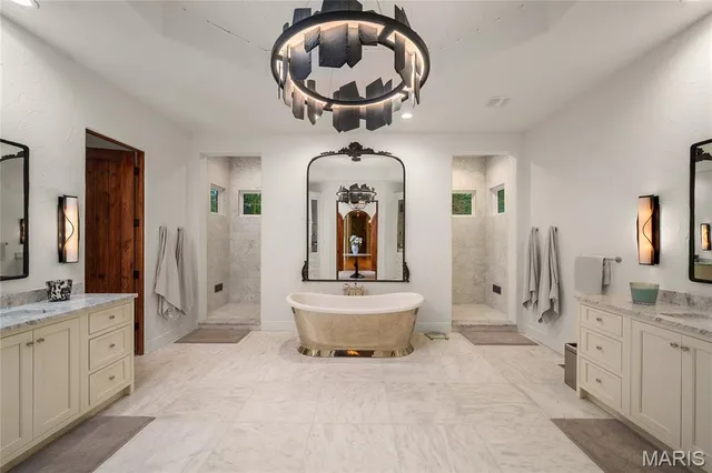 $3,495,000 | 544 Quail Ridge Lane, St. Albans, MO 63073