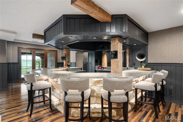 $3,495,000 | 544 Quail Ridge Lane, St. Albans, MO 63073