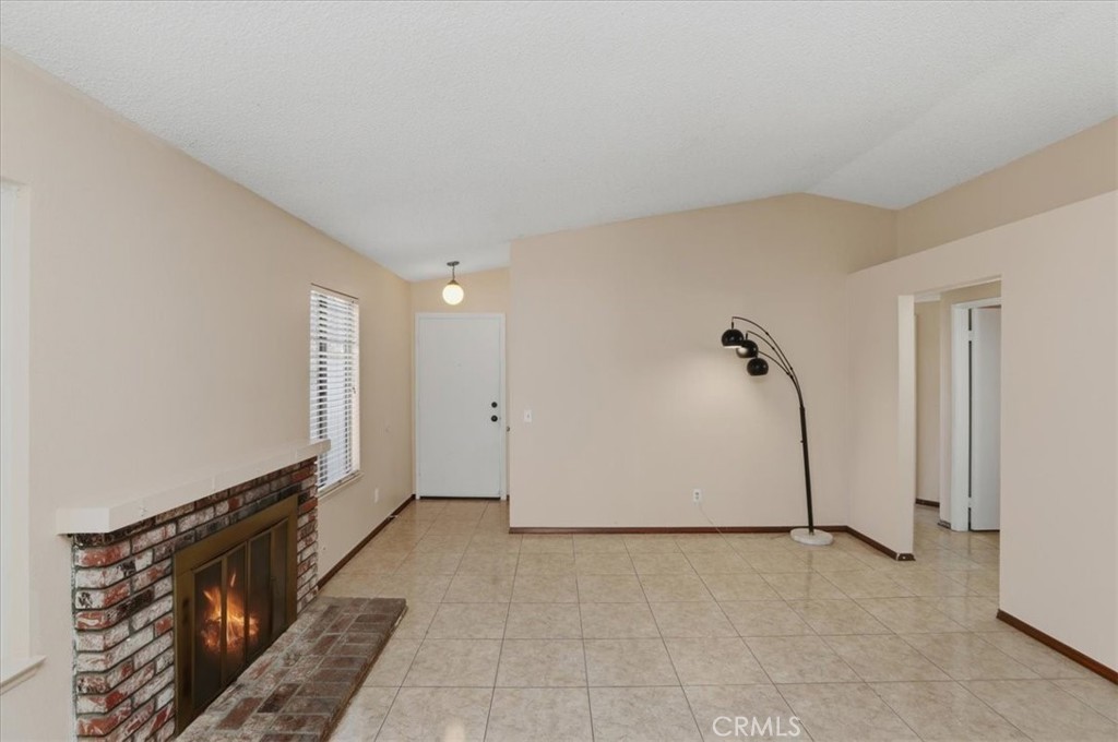 1907 Overland Street Colton, CA 92324 - Photo 10 of 36