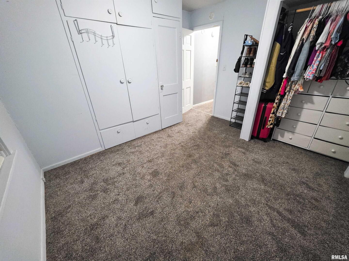 1037 East 3rd Street Flora, IL 62839 - Photo 27 of 47