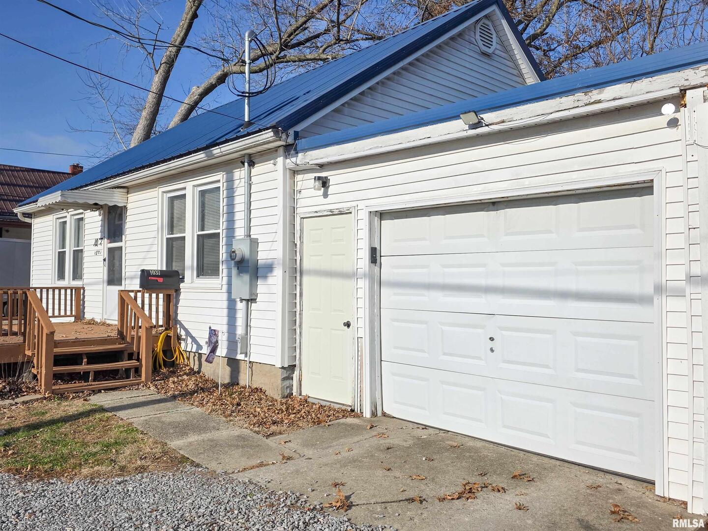 1037 East 3rd Street Flora, IL 62839 - Photo 37 of 47