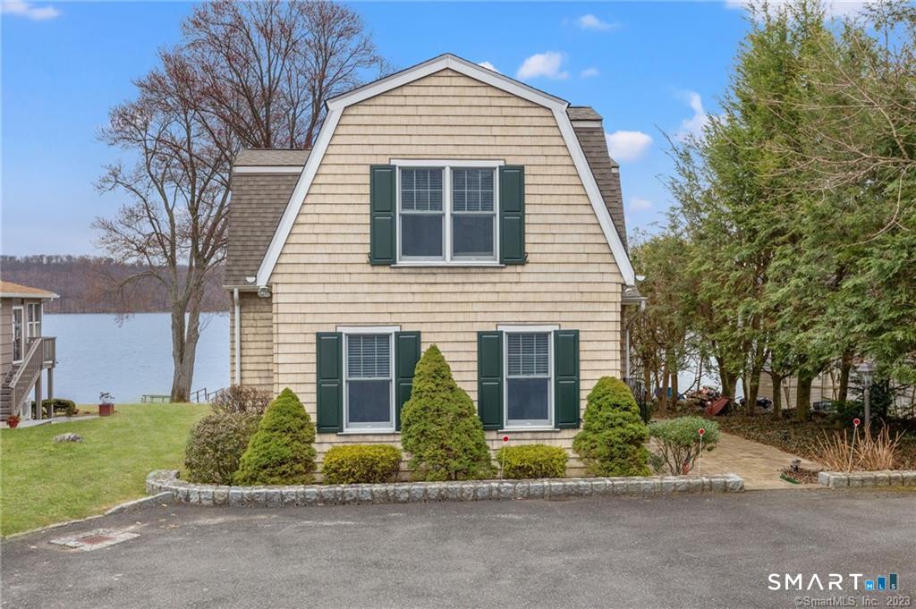 4 Eastview Road New Fairfield, CT 06812 - Photo 4 of 31