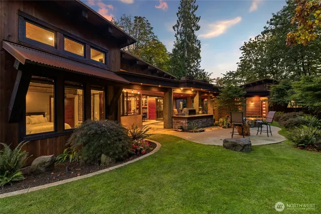 $2,100,000 | 4827 38th Street Northwest, Gig Harbor, WA 98335