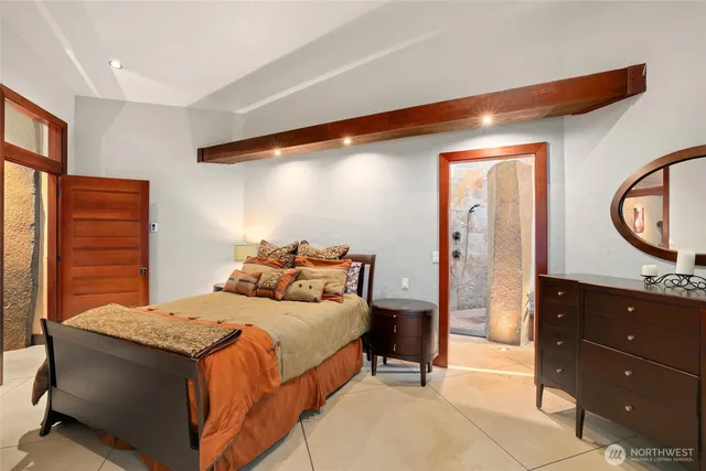 $2,100,000 | 4827 38th Street Northwest, Gig Harbor, WA 98335