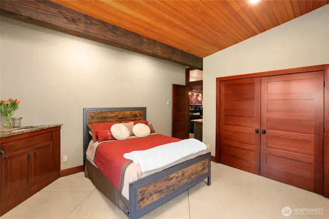 $2,100,000 | 4827 38th Street Northwest, Gig Harbor, WA 98335