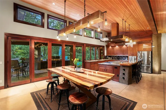 $2,100,000 | 4827 38th Street Northwest, Gig Harbor, WA 98335