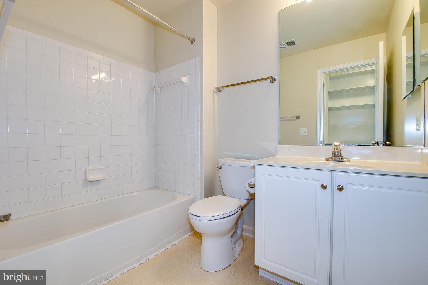 15116 Snow Mass Court Silver Spring, MD 20906 - Photo 12 of 23 Bath