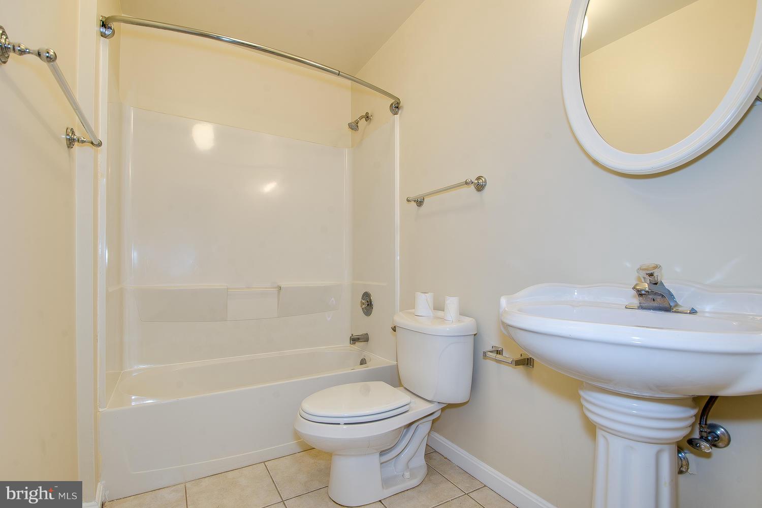 15116 Snow Mass Court Silver Spring, MD 20906 - Photo 20 of 23 Bath
