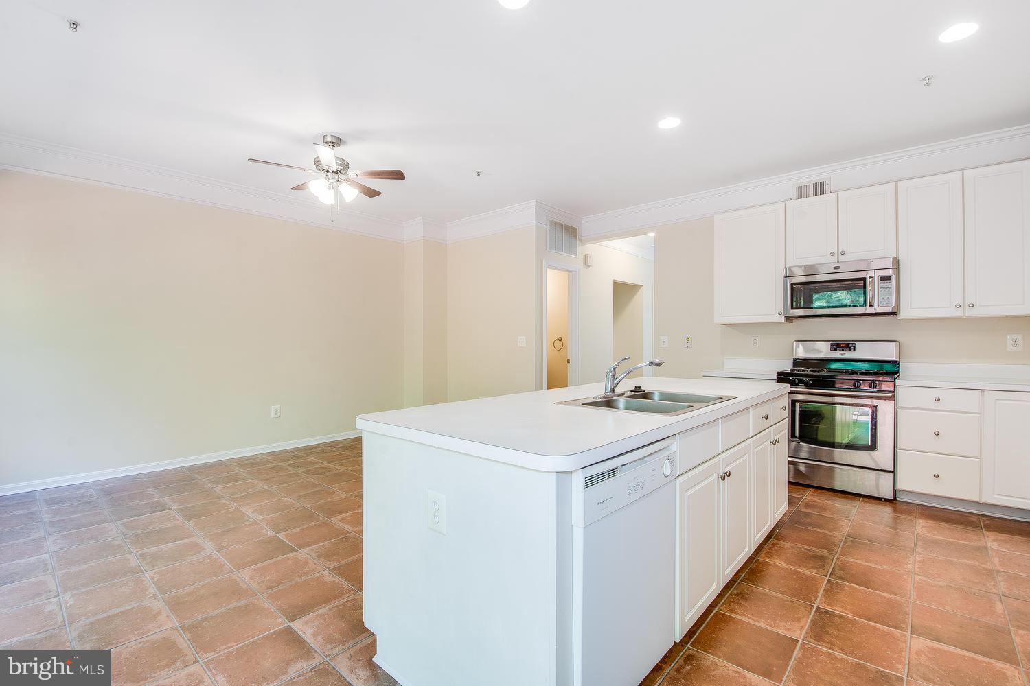 15116 Snow Mass Court Silver Spring, MD 20906 - Photo 7 of 23 Kitchen