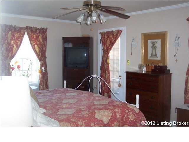 2611 Meadow Road Louisville, KY 40205 - Photo 15 of 25 Additional Photo