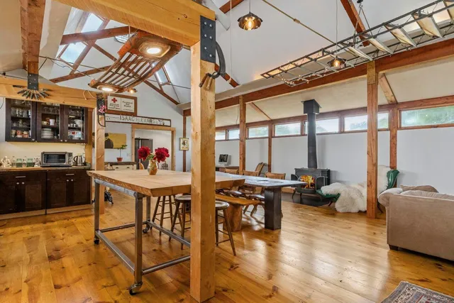 $485,000 | 312 Broadway, Rockland, ME 04841