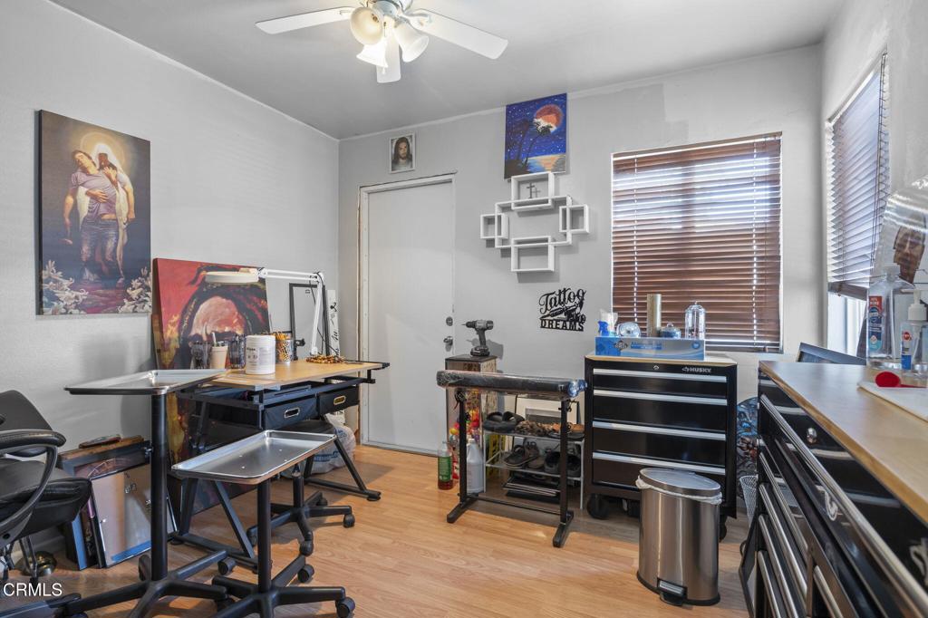 320 D Street Fillmore, CA 93015 - Photo 27 of 56 31-web-or-mls-UpmarketMedia_320D-18