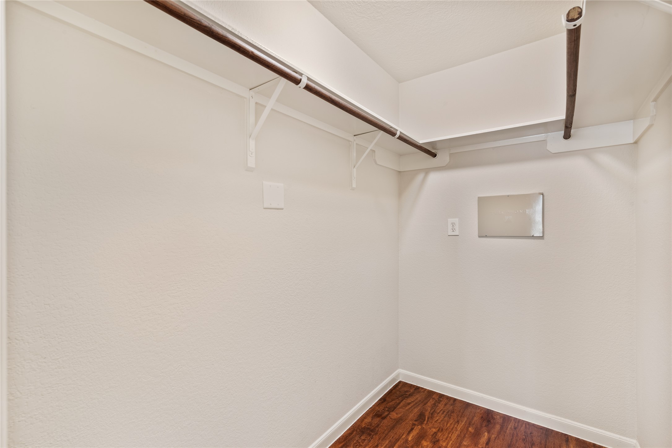 3003 Ribbon Creek Way Spring, TX 77389 - Photo 11 of 17 Walk in Master Closet