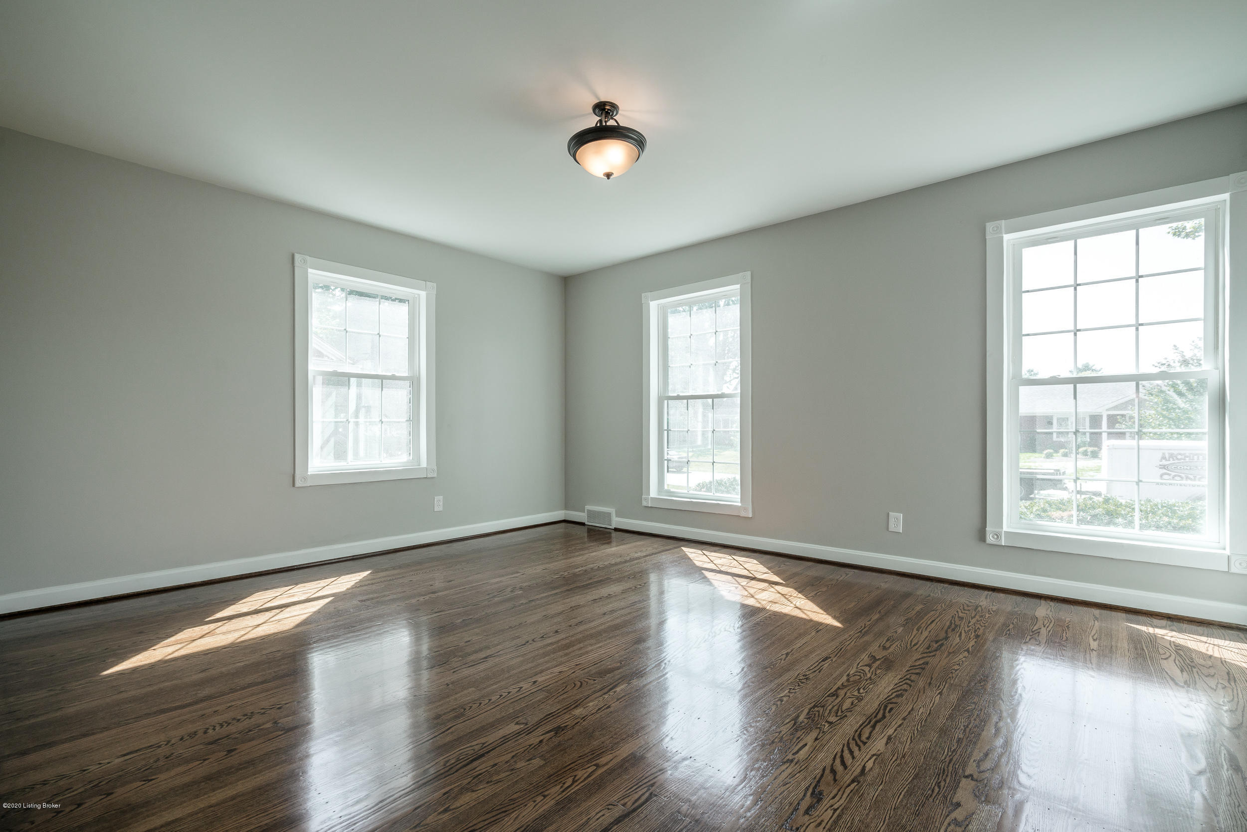 711 Indian Ridge Road Louisville, KY 40207 - Photo 27 of 46 711 Indian Ridge Road-33