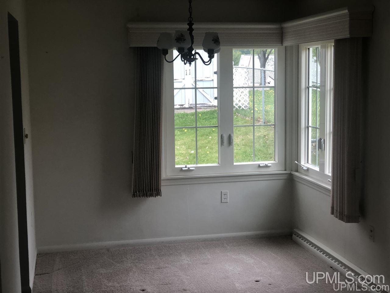 265 Prospect Street Ishpeming, MI 49849 - Photo 7 of 28
