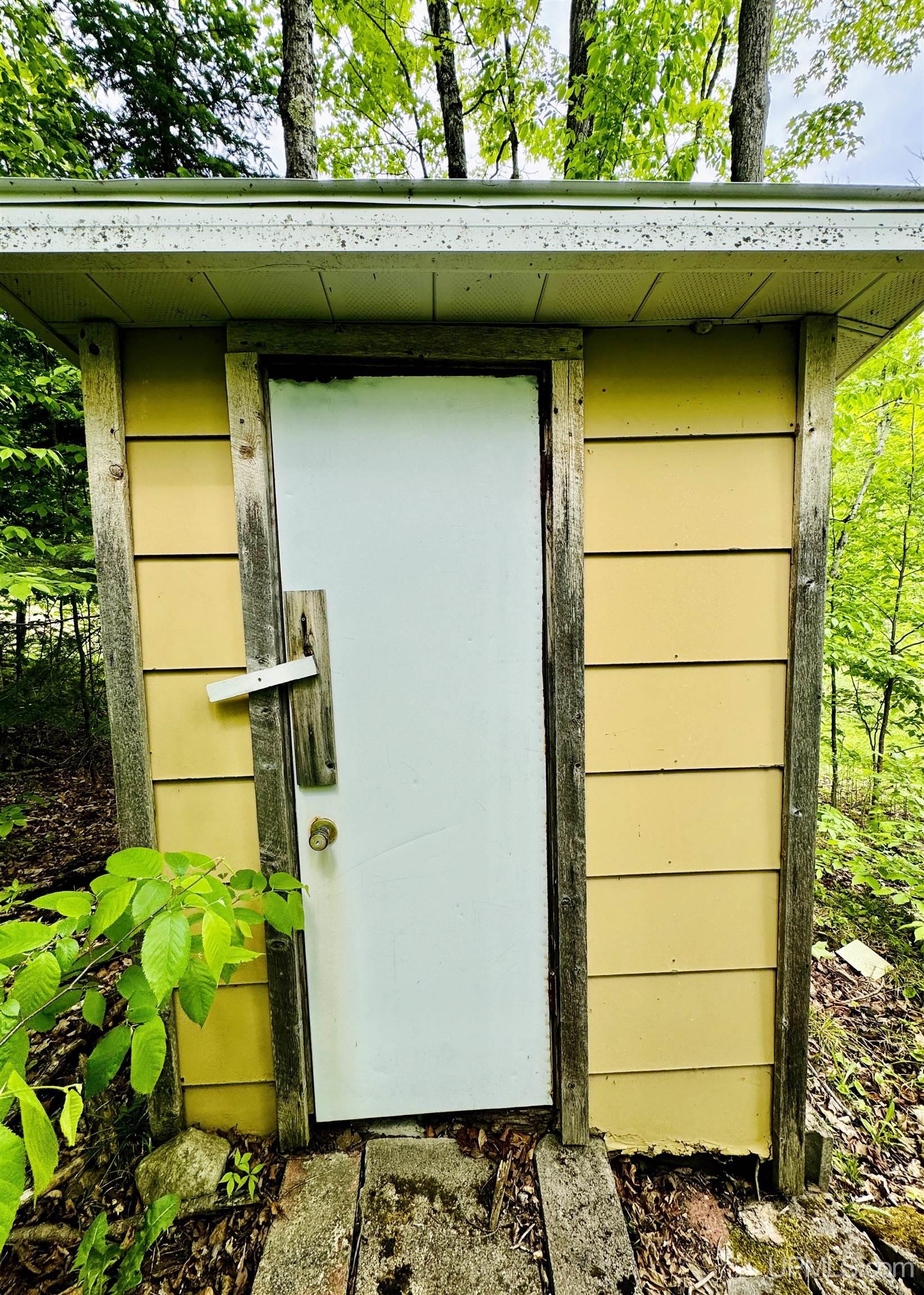 426 Rd Arnold Mi 49819 Road Felch, MI 49831 - Photo 41 of 45