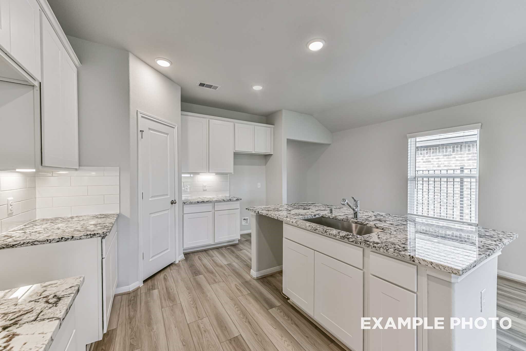 1911 Tioga Vw Drive Rosharon, TX 77583 - Photo 10 of 35