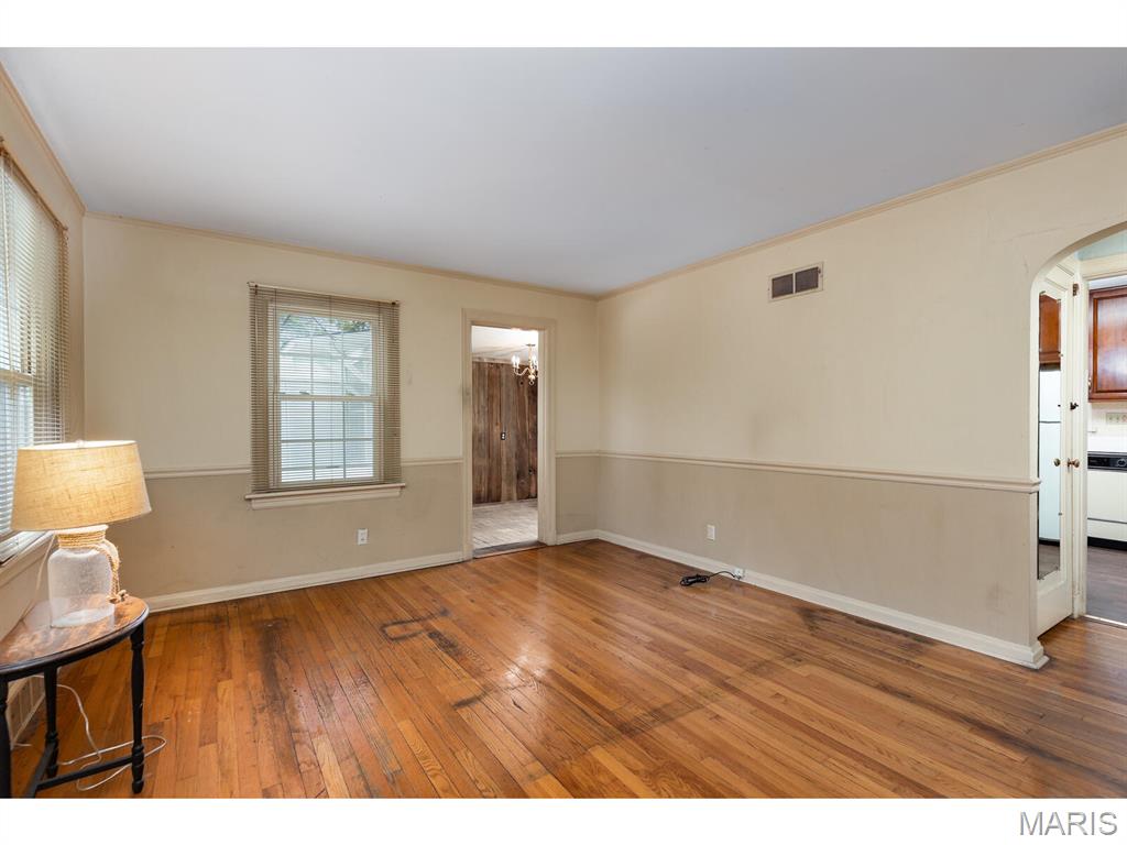 10438 Conway Road St. Louis, MO 63131 - Photo 3 of 18 Gallery Image 3
