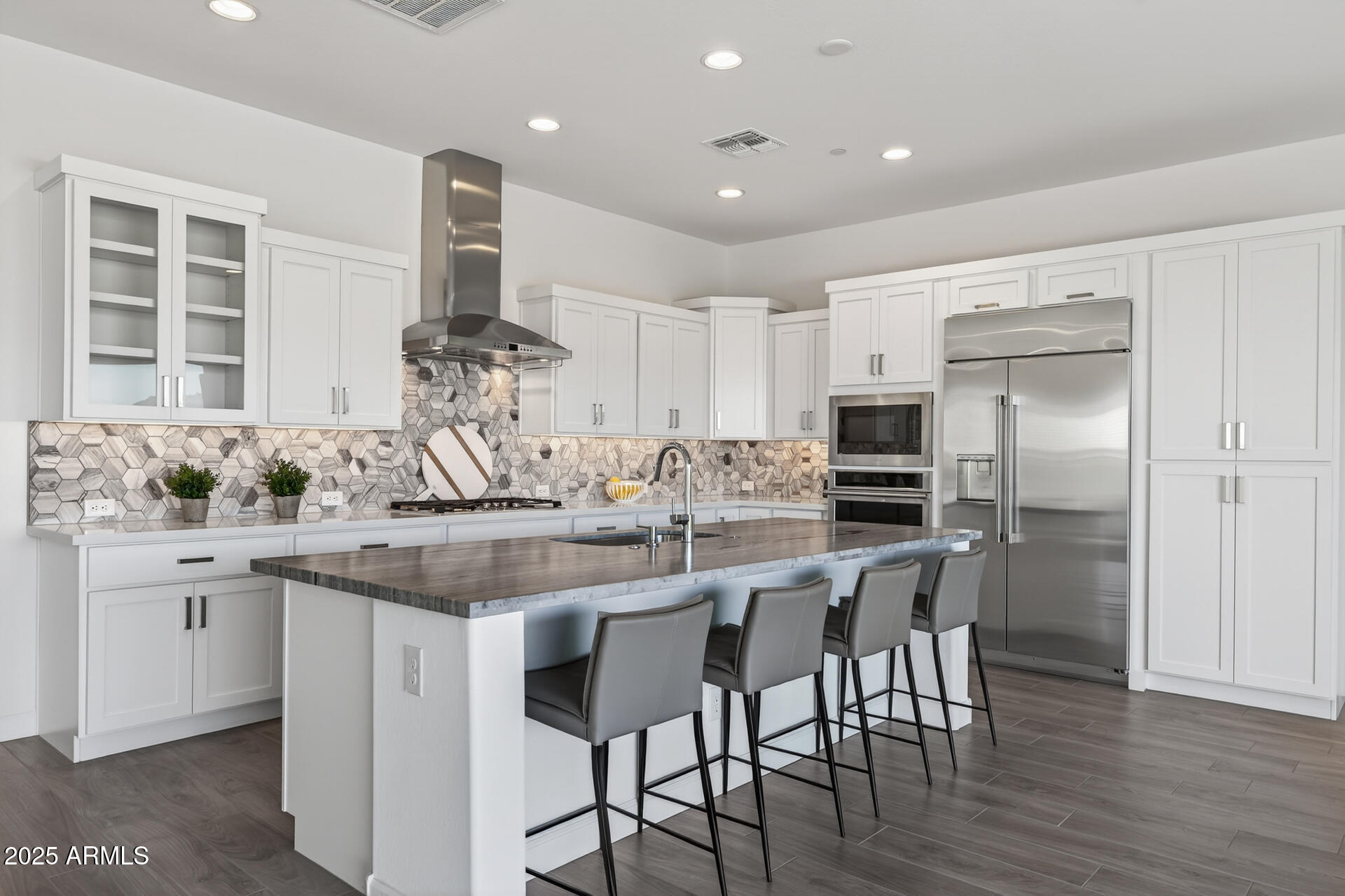 28911 North Agua Verde Drive Rio Verde, AZ 85263 - Photo 6 of 20 15) KITCHEN