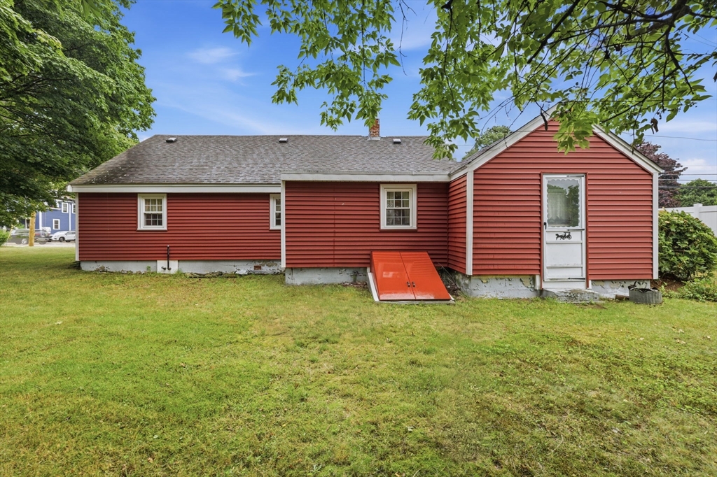 68 Chestnut Street Franklin, MA 02038 - Photo 24 of 27