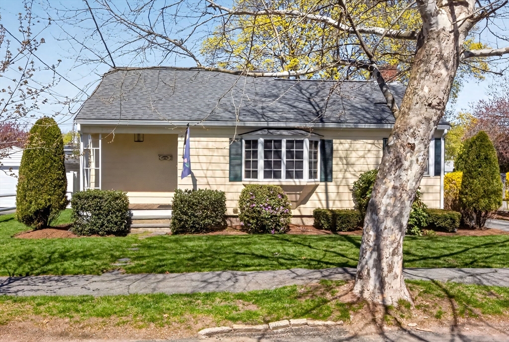 6 Cunha Road Peabody, MA 01960 - Photo 2 of 21 Gallery Image 2