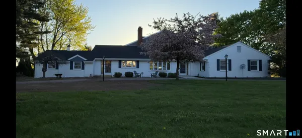 $789,900 | 7 Riverview Street, Enfield, CT 06082