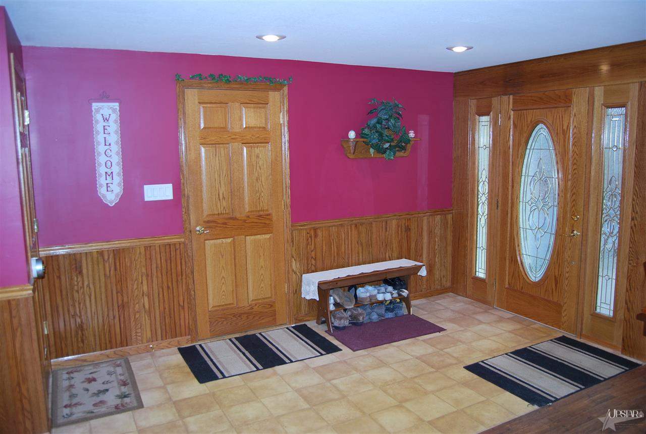 7515 Amber Road Fort Wayne, IN 46814 - Photo 6 of 18 Gallery Image 6
