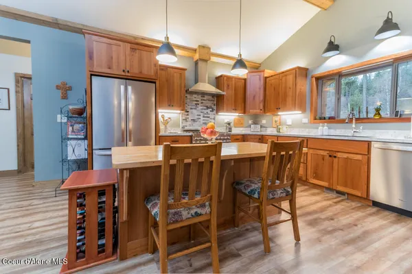 $985,000 | 427 Wood Duck Lane, Bonners Ferry, ID 83805