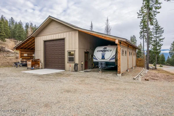 $975,000 | 427 Wood Duck Lane, Bonners Ferry, ID 83805