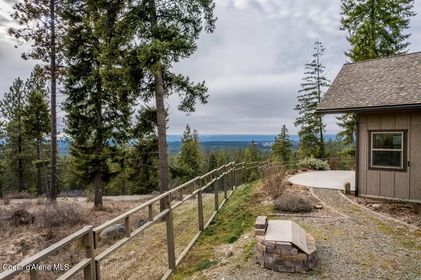 $985,000 | 427 Wood Duck Lane, Bonners Ferry, ID 83805