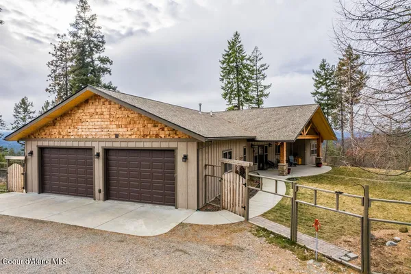 $985,000 | 427 Wood Duck Lane, Bonners Ferry, ID 83805