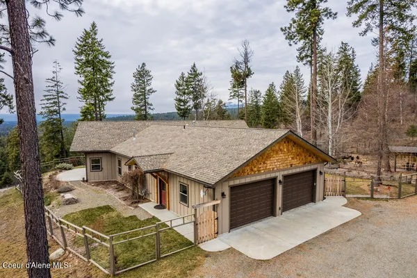 $985,000 | 427 Wood Duck Lane, Bonners Ferry, ID 83805