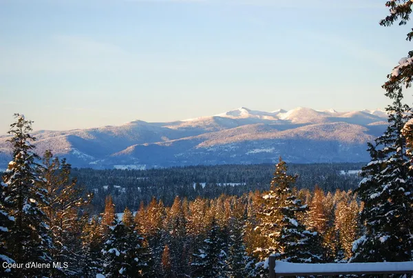 $985,000 | 427 Wood Duck Lane, Bonners Ferry, ID 83805