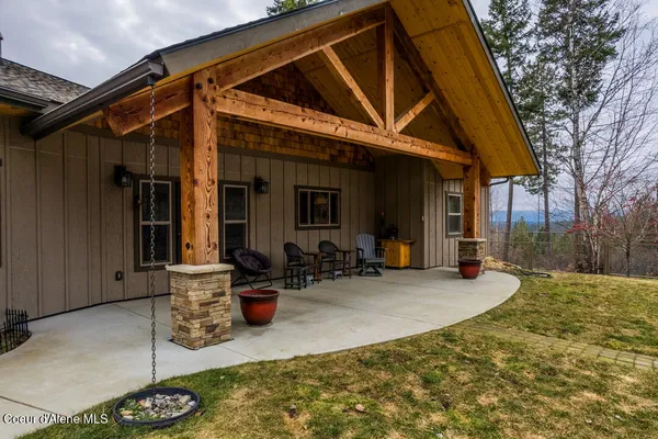 $985,000 | 427 Wood Duck Lane, Bonners Ferry, ID 83805