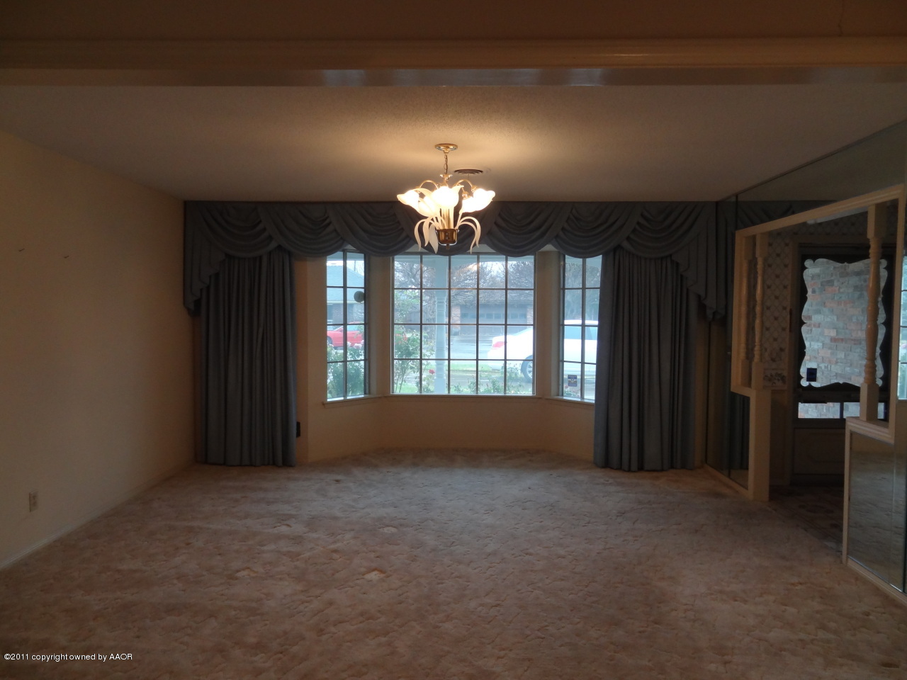 3308 Lombard Road Amarillo, TX 79106 - Photo 6 of 13 a view of empty room with a fireplace