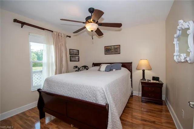 $950,000 | 3528 Southeast 16th Place, Cape Coral, FL 33904