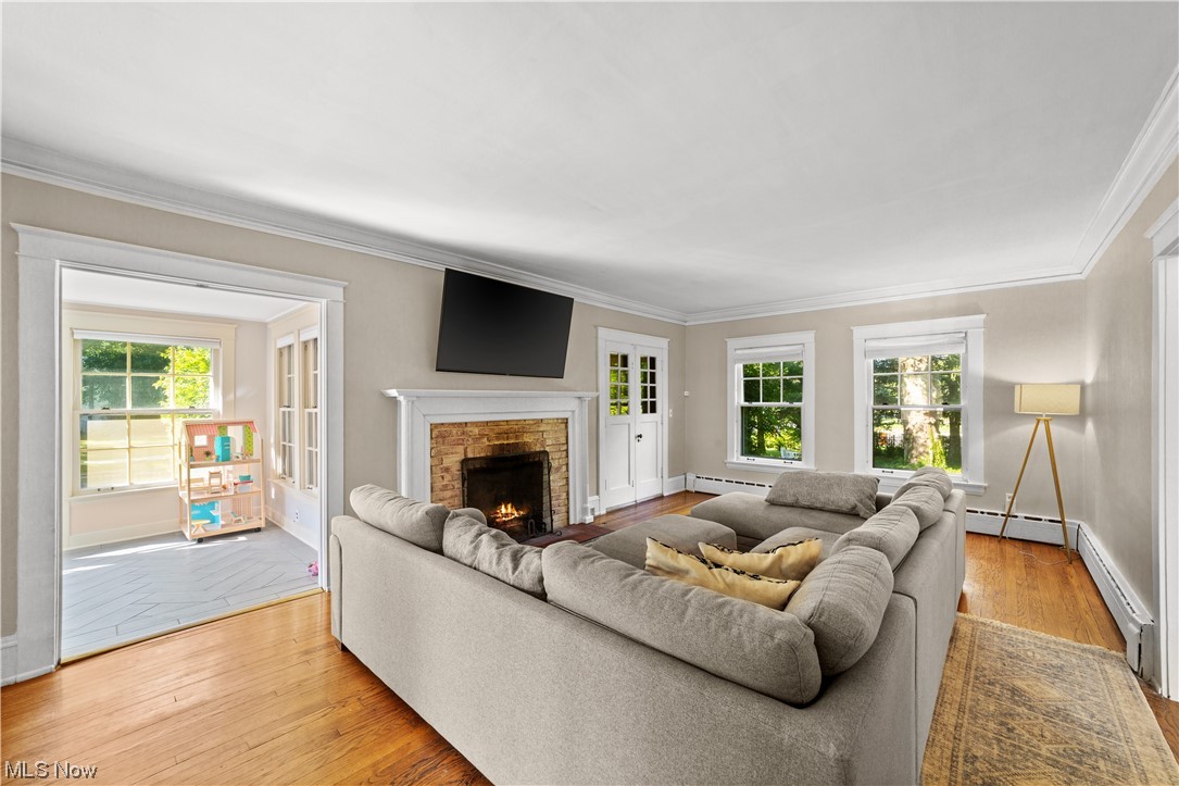 2407 Coventry Road Cleveland Heights, OH 44118 - Photo 4 of 34 Gallery Image 4
