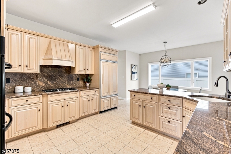 907 Colonia Road Elizabeth, NJ 07208 - Photo 14 of 43 Gallery Image 14