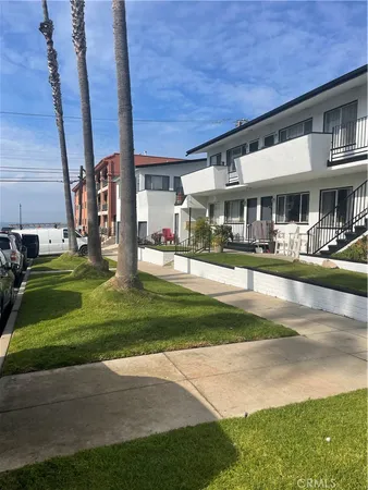 $4,000 | 1511 South Catalina Avenue, Unit A, Redondo Beach, CA 90277