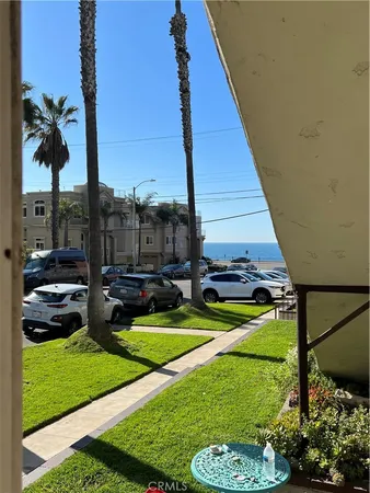$4,000 | 1511 South Catalina Avenue, Unit A, Redondo Beach, CA 90277