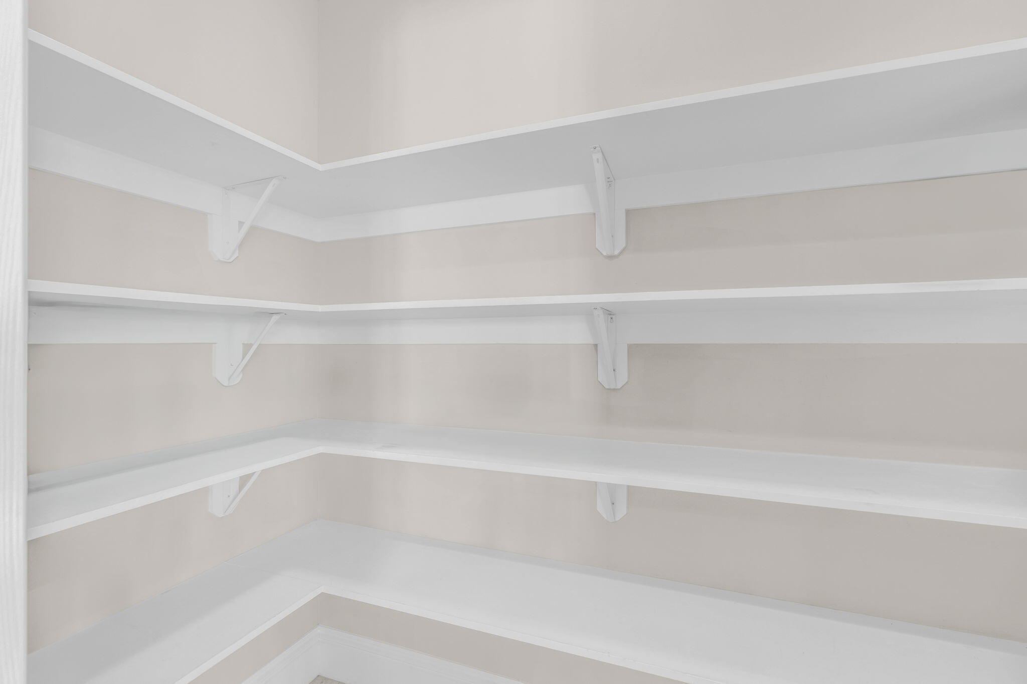 2394 Coco Plum Drive Marathon, FL 33050 - Photo 20 of 56 a close up of a bathtub