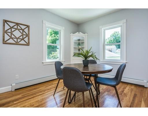 17 Dixfield Road Worcester, MA 01606 - Photo 8 of 29 Gallery Image 8