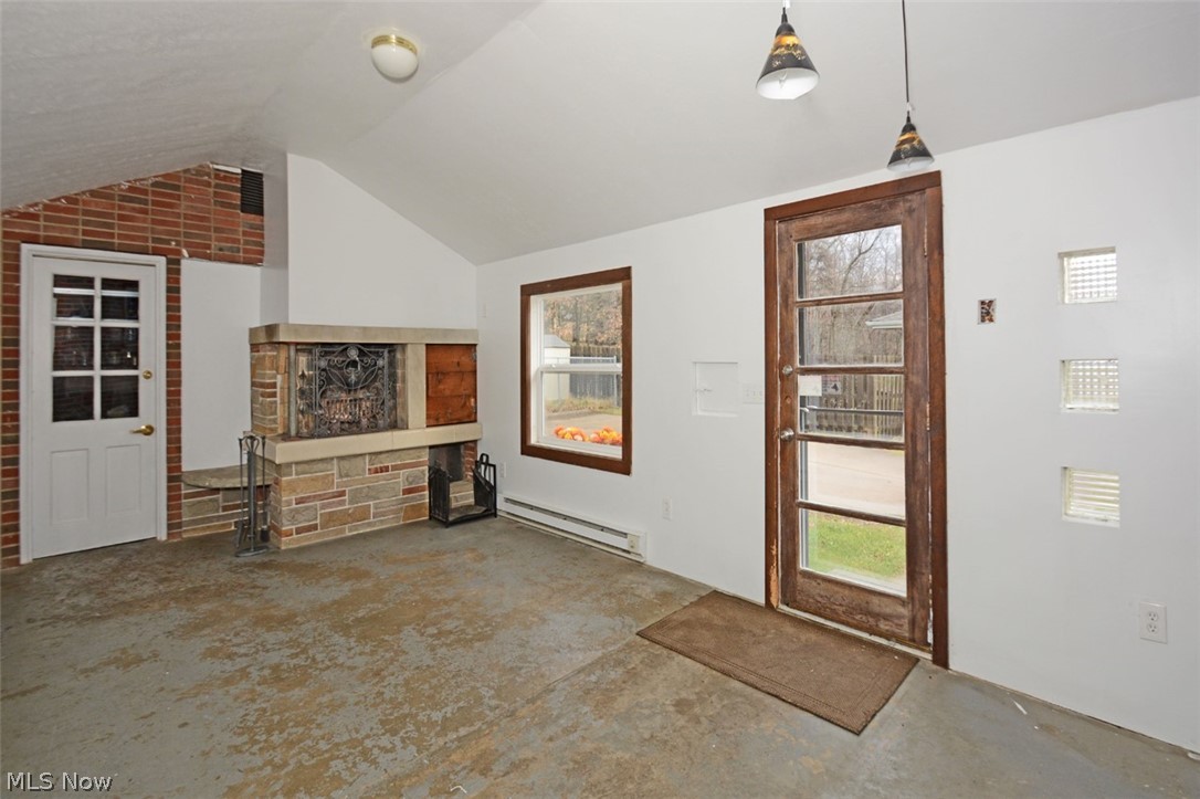 4612 West Sprague Road Parma, OH 44134 - Photo 3 of 32 Gallery Image 3