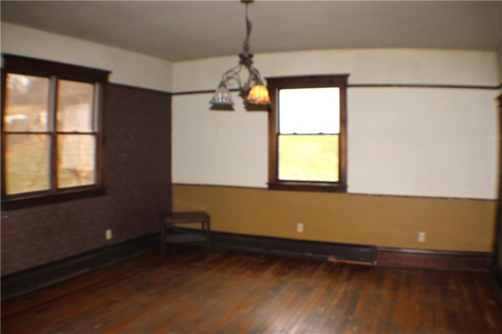 221 Ferguson Lane Perryopolis, PA 15473 - Photo 8 of 37 Bright and sunny room