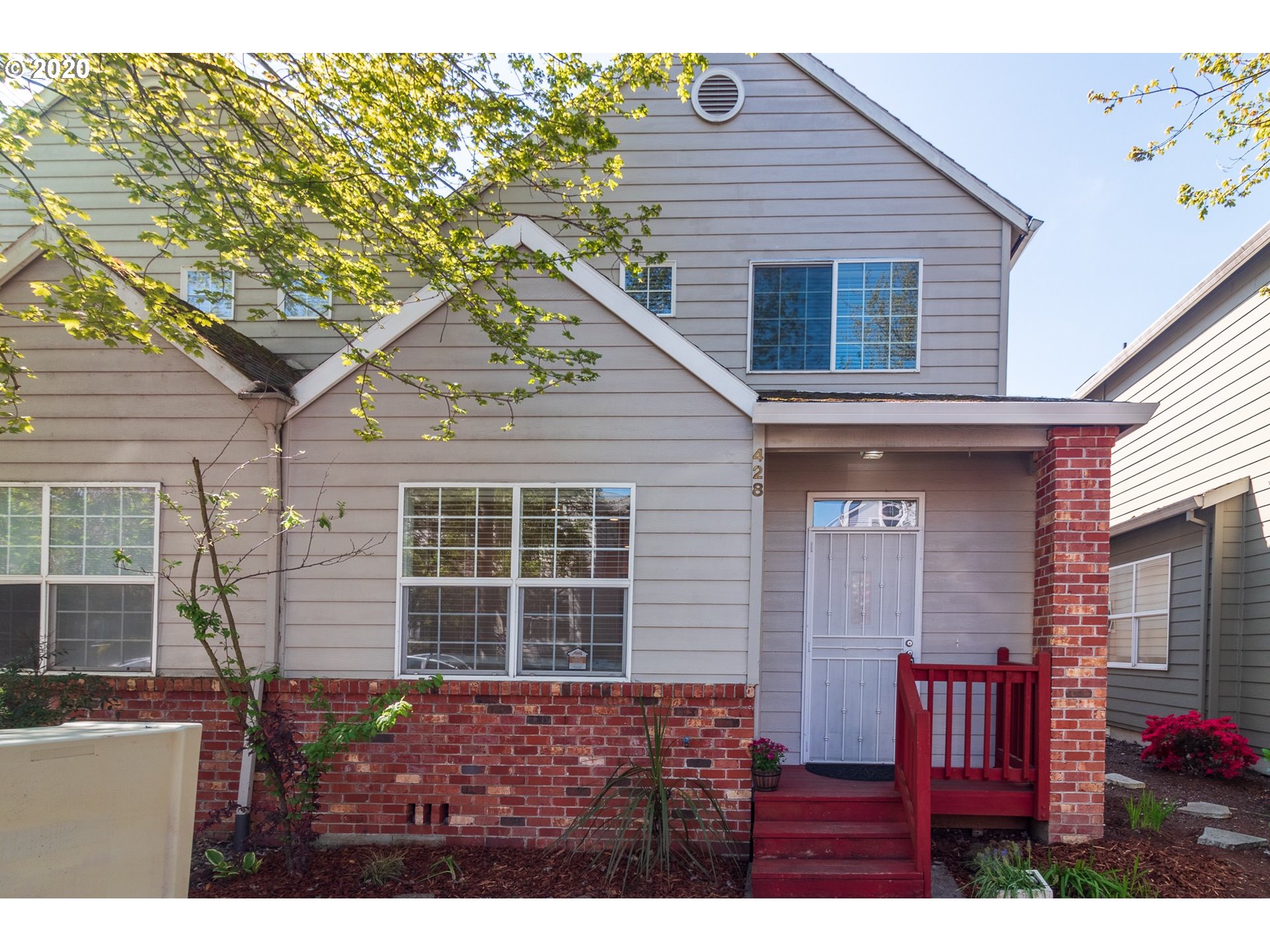 428 Northeast Roth Street Portland, OR 97211 - Photo 20 of 27 Gallery Image 20